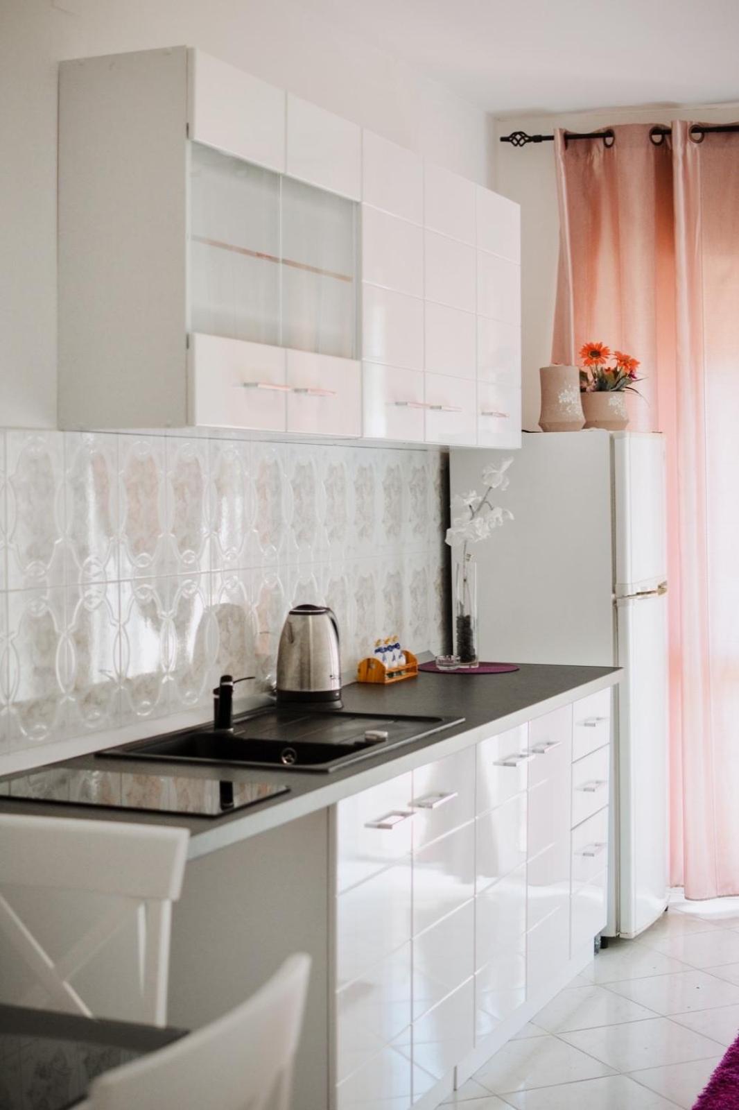 Villa Guci Ulcinj Eksteriør bilde
